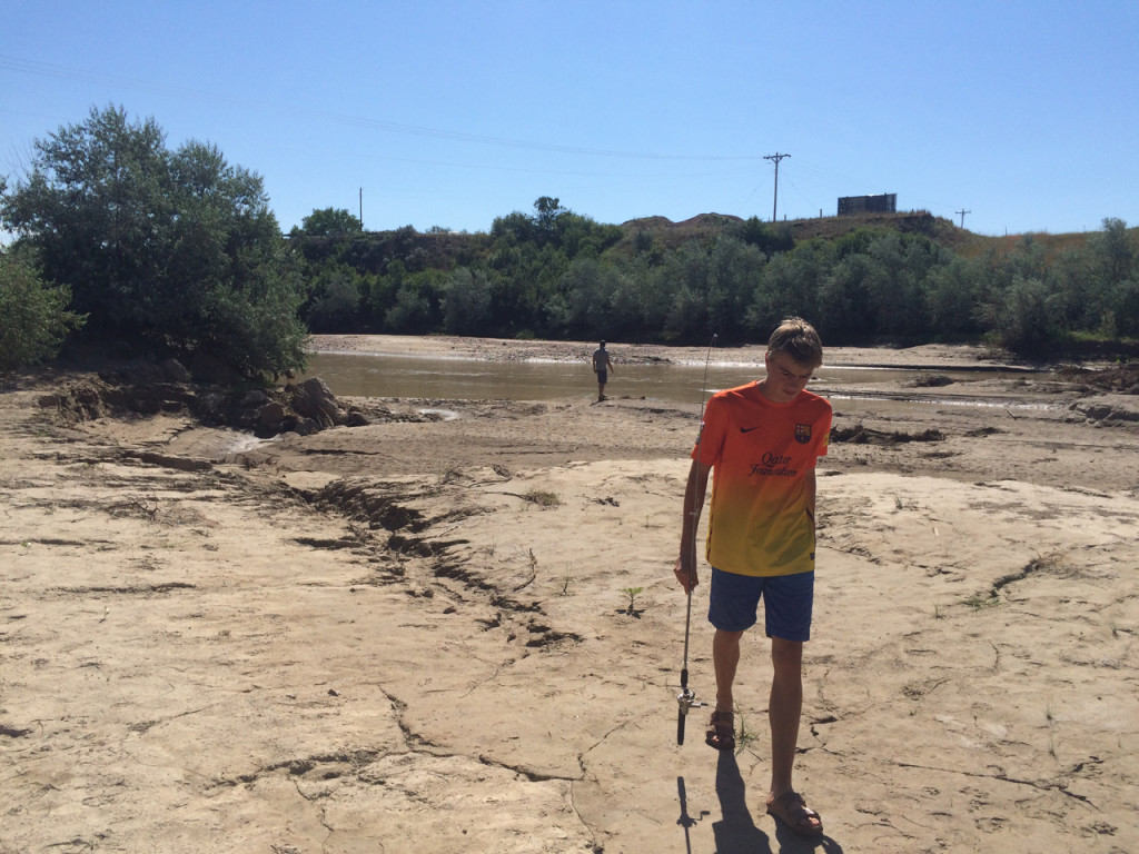 I'm not sure what the fishing sign was referring to, but it was nice to get out and stretch in the 96 degree heat...